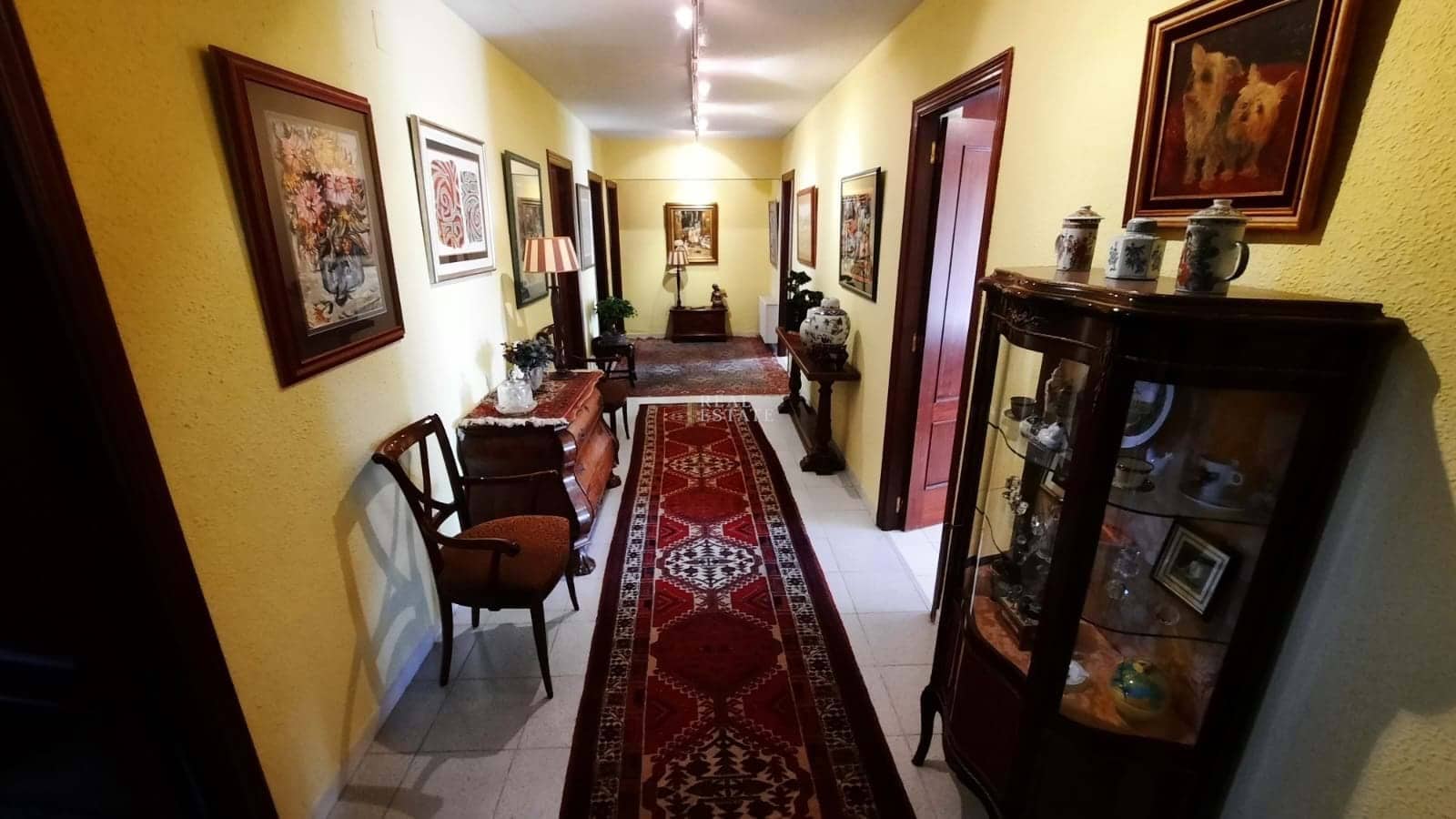 4 bedroom Villa for sale in Alfaz del Pi / L'Alfas del Pi with pool garage - € 725,000 (Ref: 8821636)