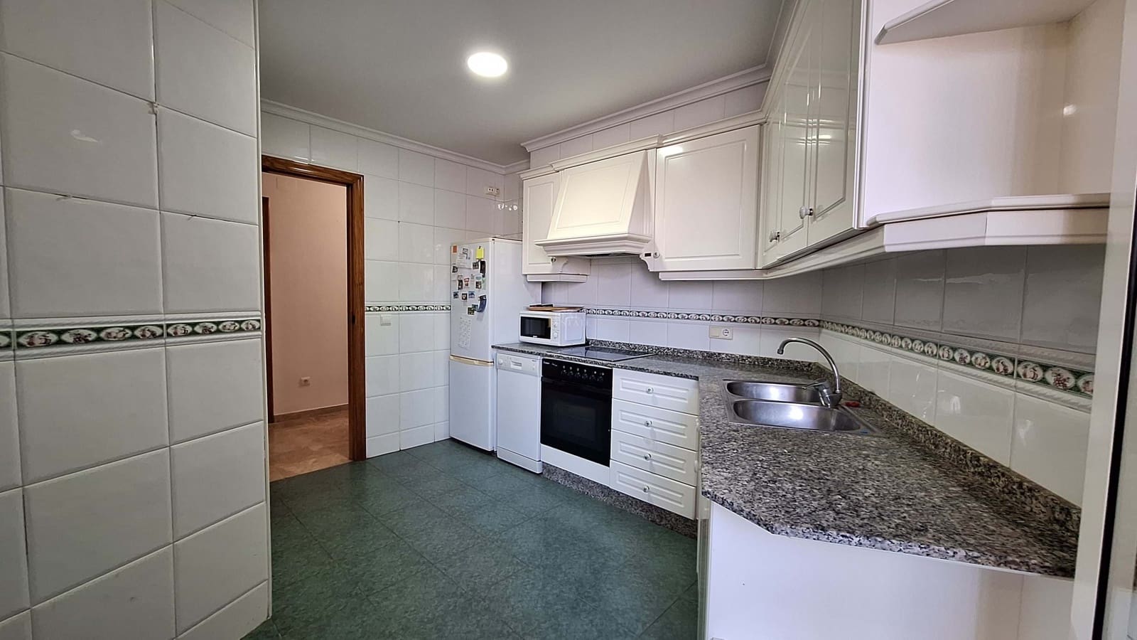 2 soveværelse Lejlighed til salg i Denia - € 270.000 (Ref: 8824453)