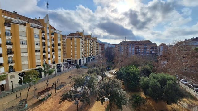 2 soveværelse Lejlighed til salg i Dénia - € 270.000 (Ref: 8824453)