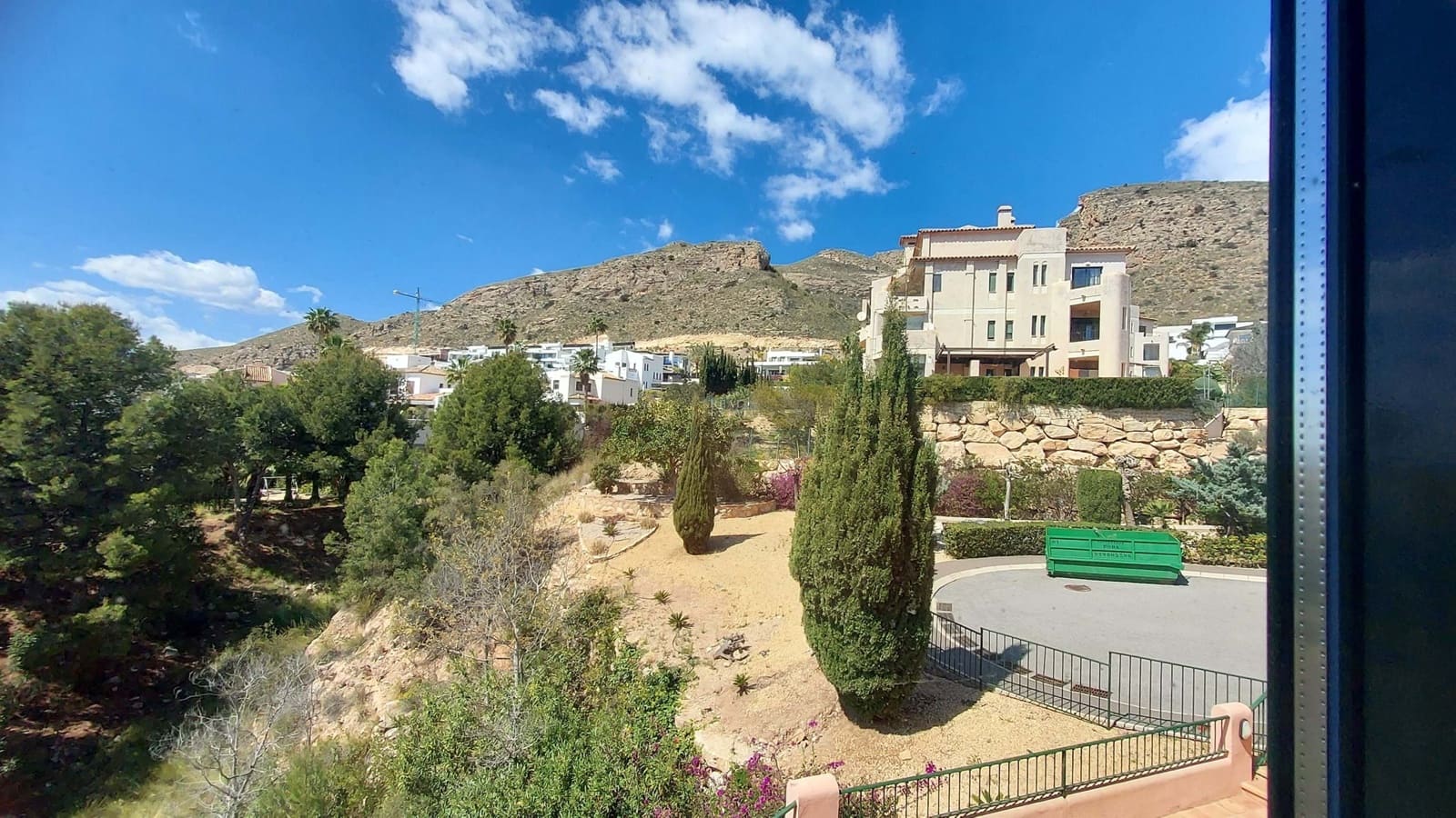 Casa de 3 habitaciones en Finestrat en venta con piscina garaje - 359.000 € (Ref: 8901500)