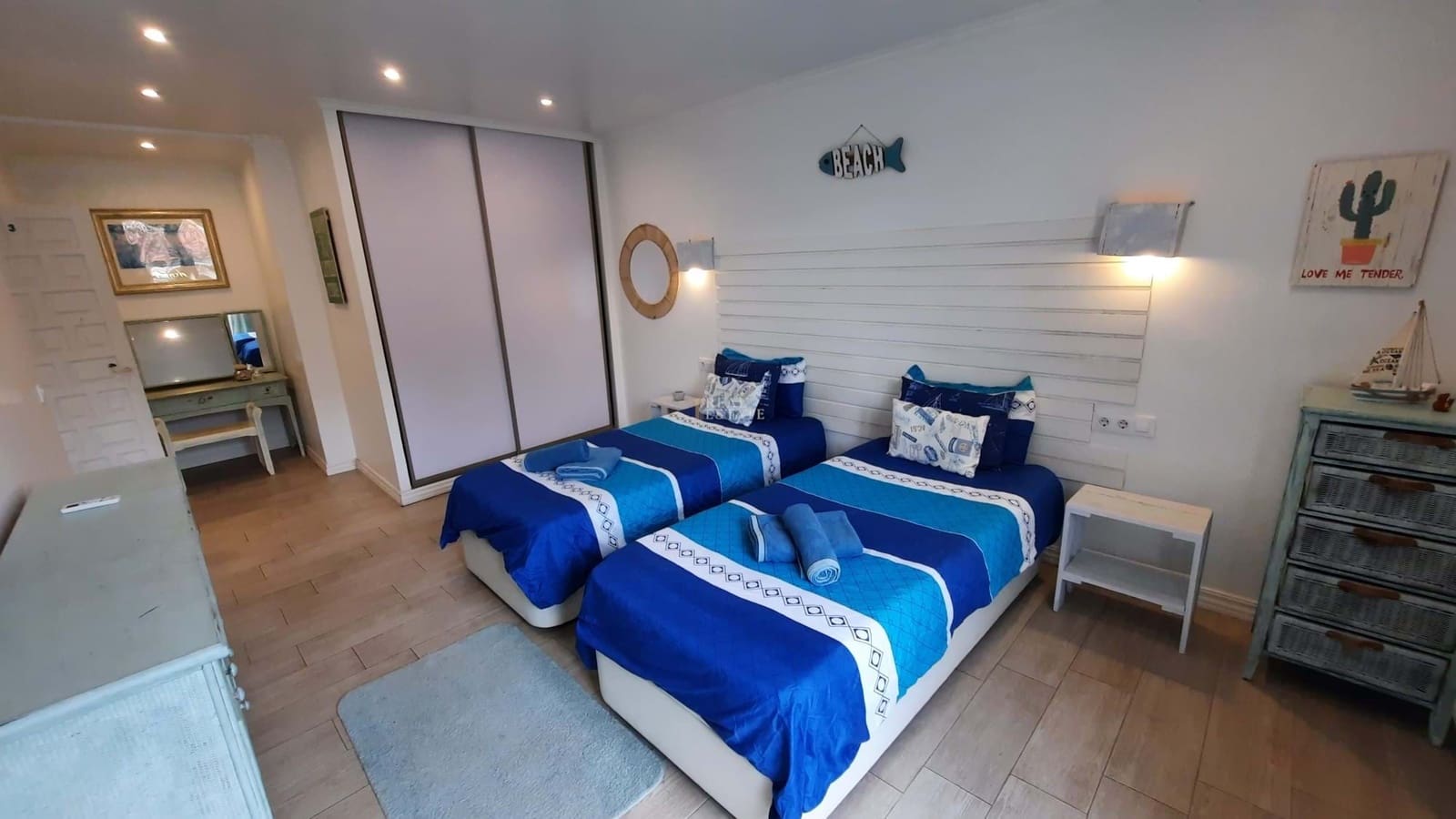 5 bedroom Villa for sale in Calpe / Calp with pool garage - € 635,000 (Ref: 8912264)