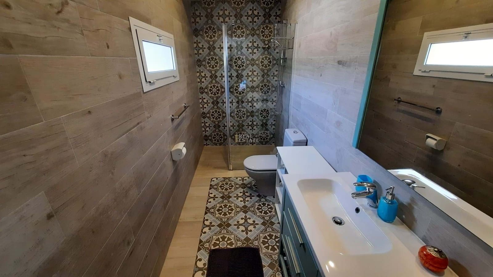 5 bedroom Villa for sale in Calpe / Calp with pool garage - € 635,000 (Ref: 8912264)