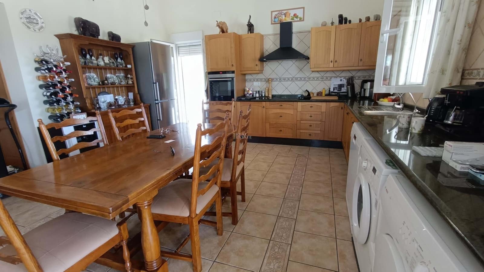 3 soverom Villa til salgs i Bufali med svømmebasseng - € 395 000 (Ref: 8912265)