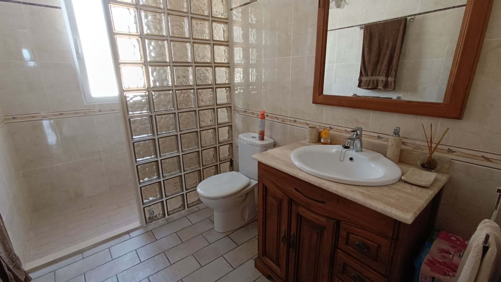 3 soverom Villa til salgs i Bufali med svømmebasseng - € 395 000 (Ref: 8912265)