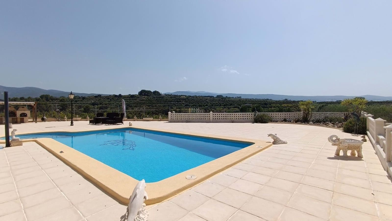 3 soverom Villa til salgs i Bufali med svømmebasseng - € 395 000 (Ref: 8912265)