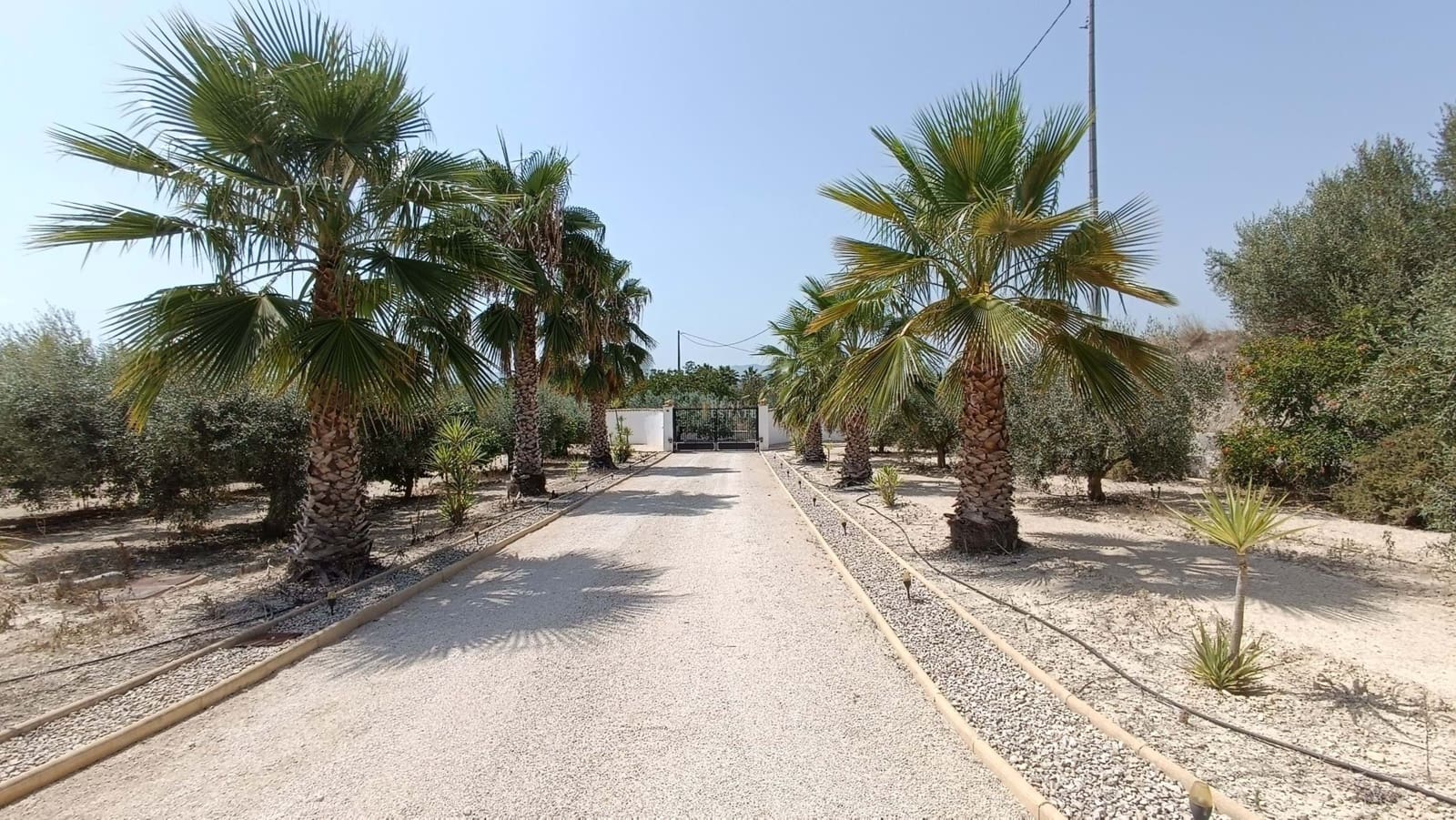 3 soverom Villa til salgs i Bufali med svømmebasseng - € 395 000 (Ref: 8912265)