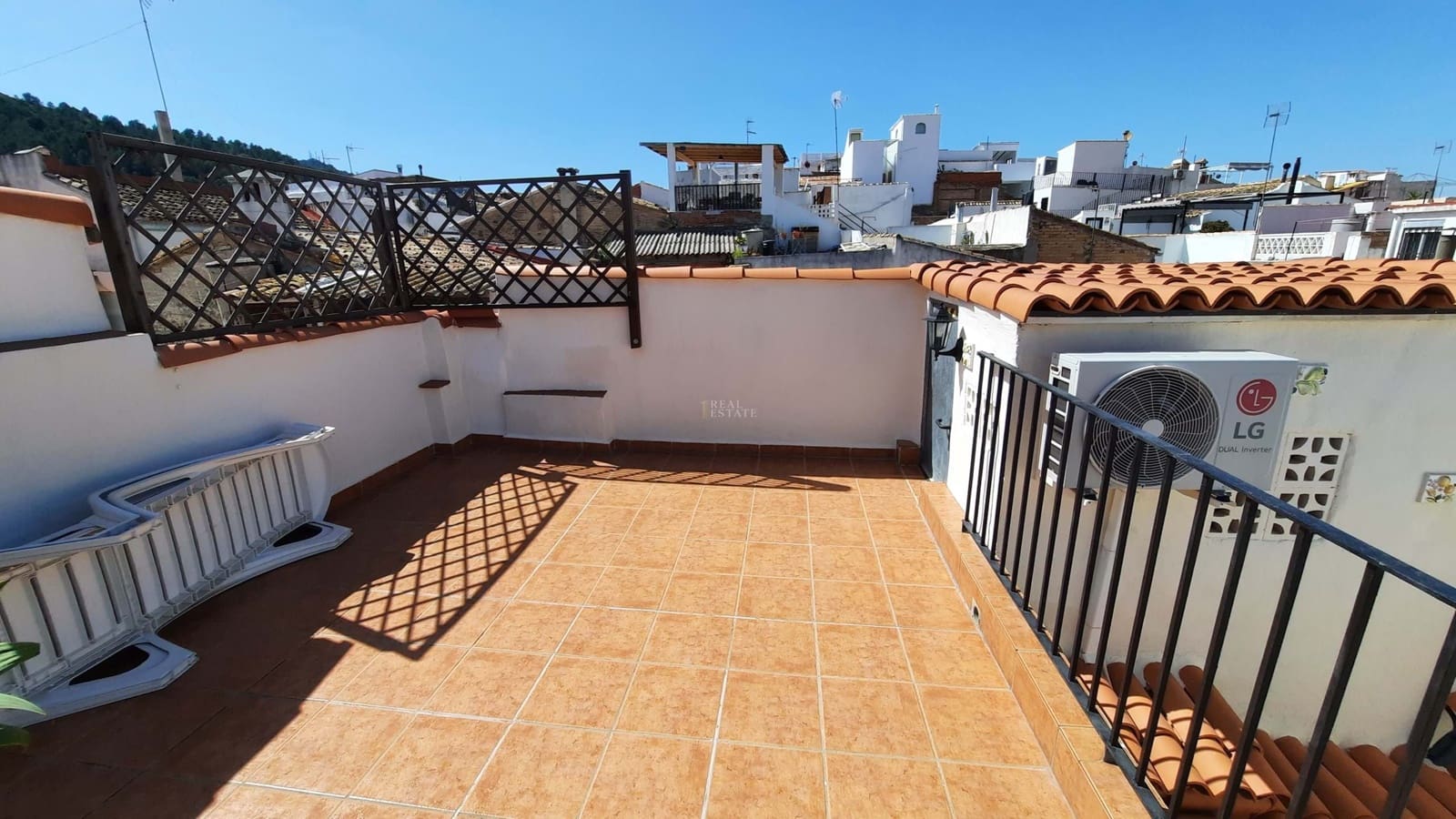 3 chambre Maison de Ville à vendre à Oliva - 189 950 € (Ref: 8917533)