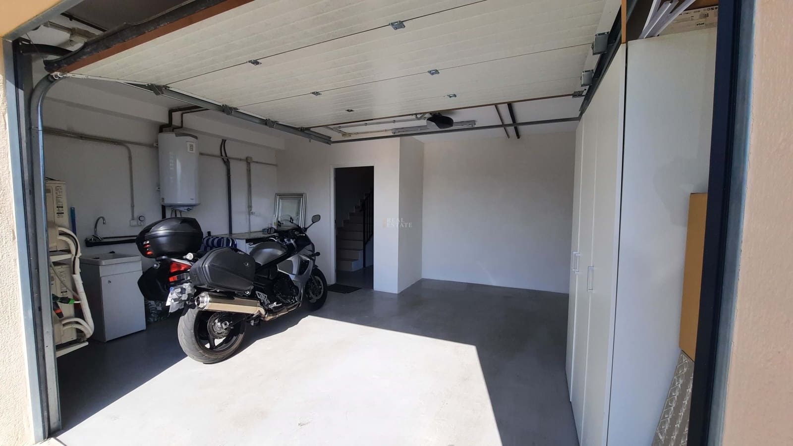 4 quarto Casa em Banda para venda em Murla com piscina garagem - 300 000 € (Ref: 8920201)