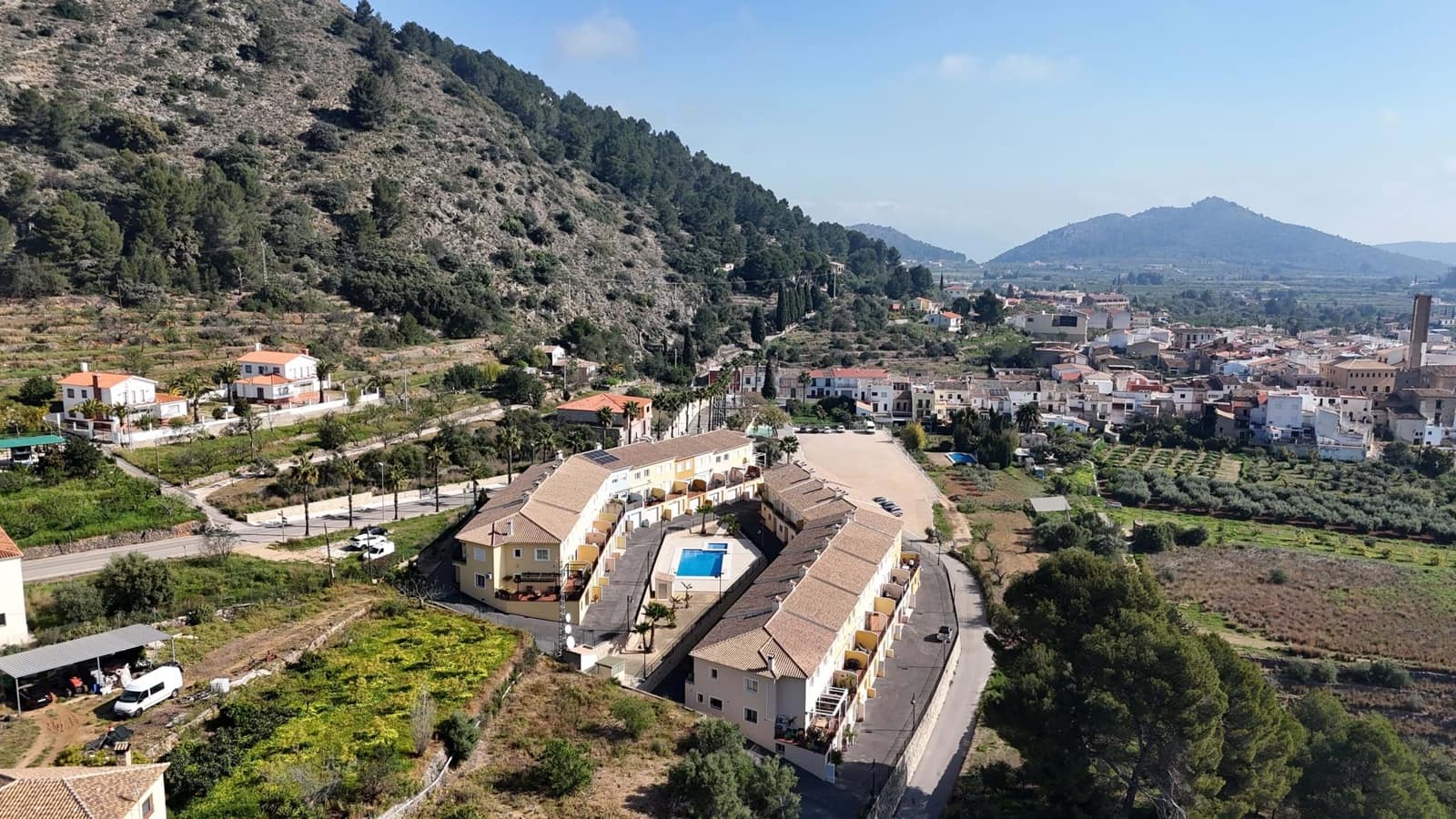 4 quarto Casa em Banda para venda em Murla com piscina garagem - 300 000 € (Ref: 8920201)