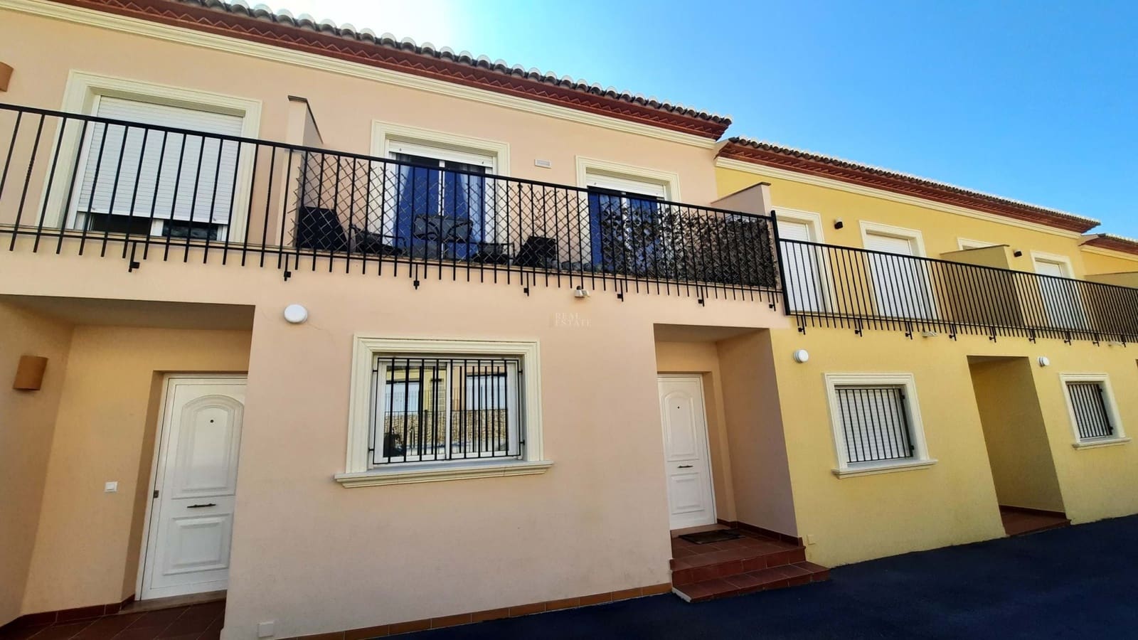 4 quarto Casa em Banda para venda em Murla com piscina garagem - 300 000 € (Ref: 8920201)