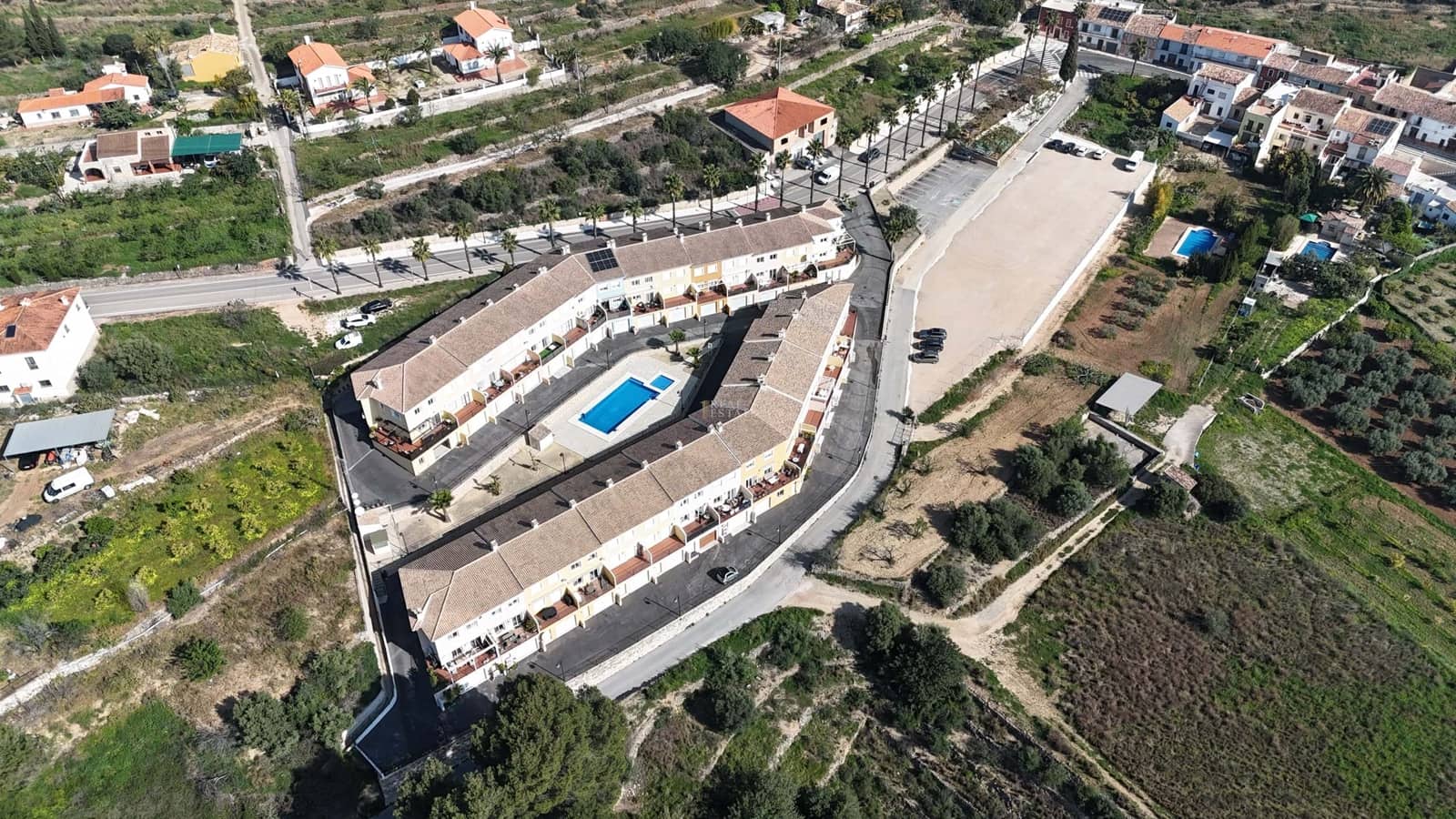 4 quarto Casa em Banda para venda em Murla com piscina garagem - 300 000 € (Ref: 8920201)