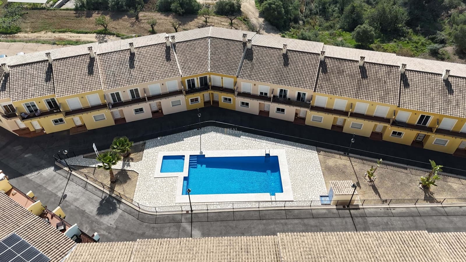 4 quarto Casa em Banda para venda em Murla com piscina garagem - 300 000 € (Ref: 8920201)