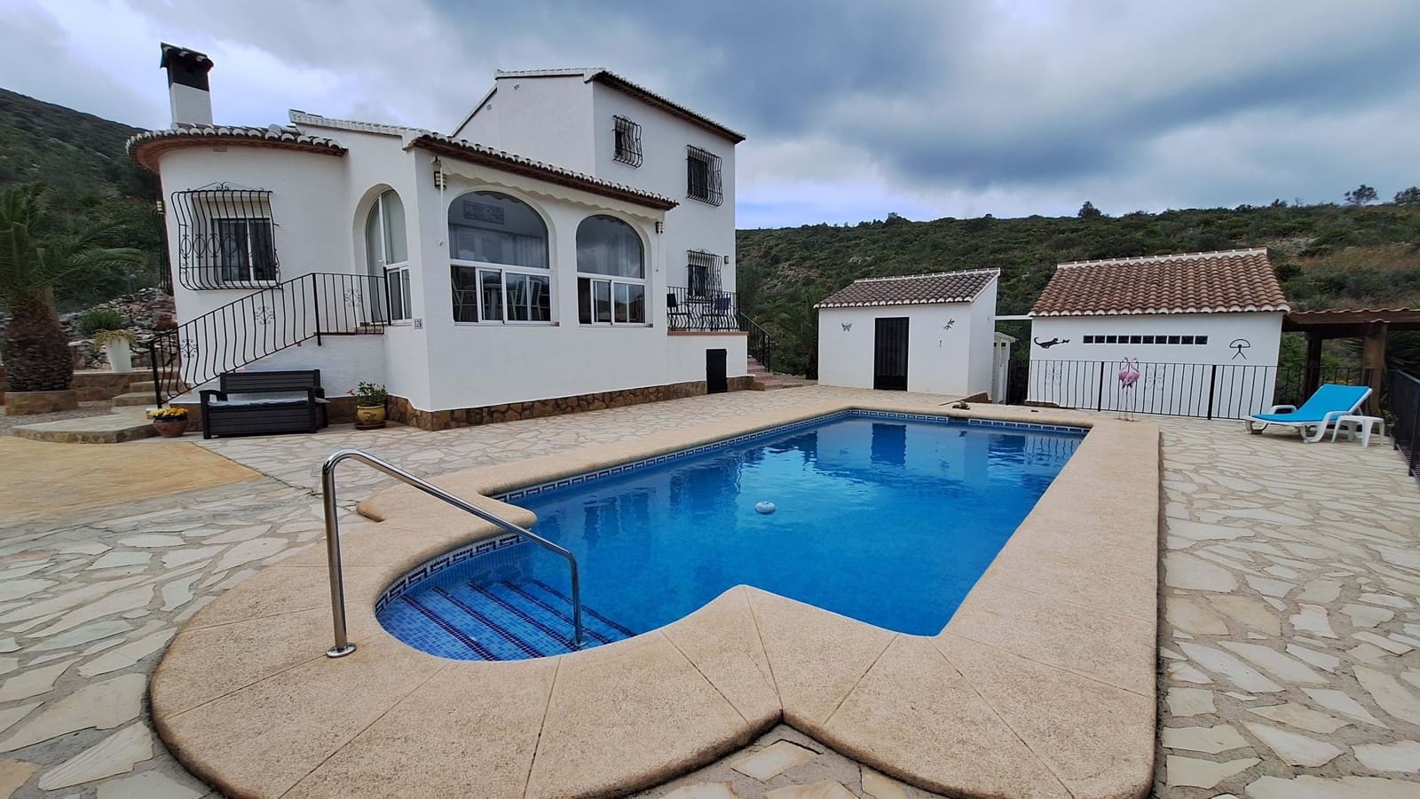 4 Bedroom Villa For Sale In Alcalal Alcanal With Pool Garage 