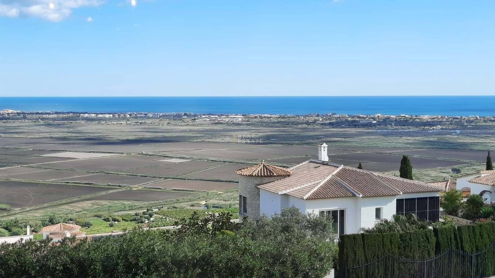 2 bedroom Apartment for sale in Pego with pool garage - € 174,950 (Ref: 8939112)