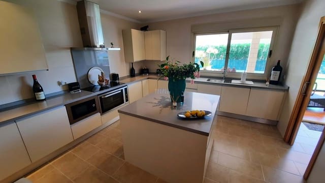 4 camera da letto Villa in vendita in Calpe / Calp con piscina garage - 899.500 € (Rif: 8983821)