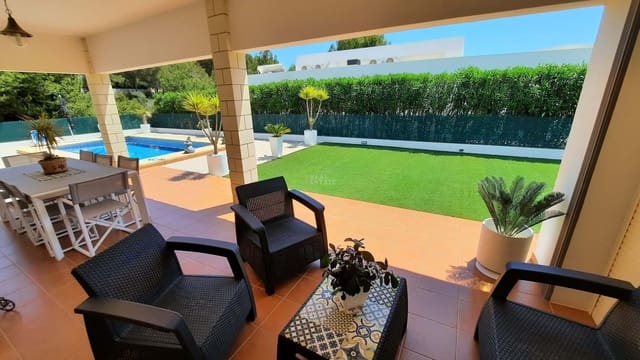 4 camera da letto Villa in vendita in Calpe / Calp con piscina garage - 899.500 € (Rif: 8983821)