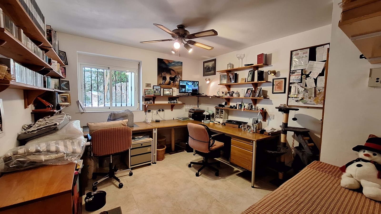 Chalet de 4 habitaciones en Orba en venta con piscina garaje - 599.950 € (Ref: 9000914)