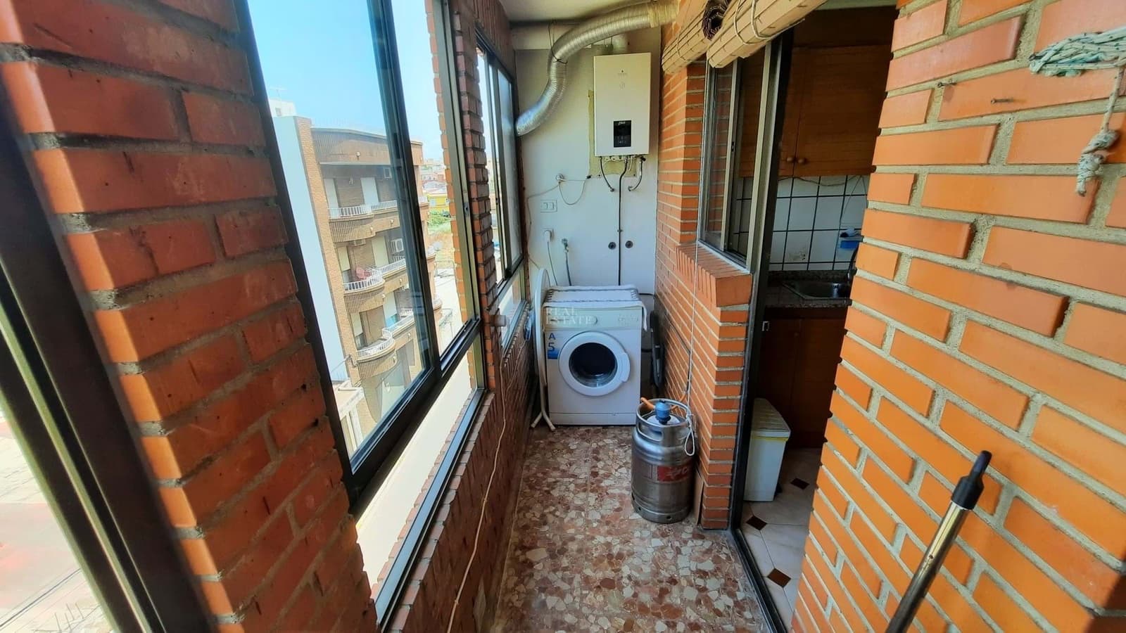 4 sypialnia Apartament na sprzedaż w Ondara - 159 950 € (Ref: 9028731)