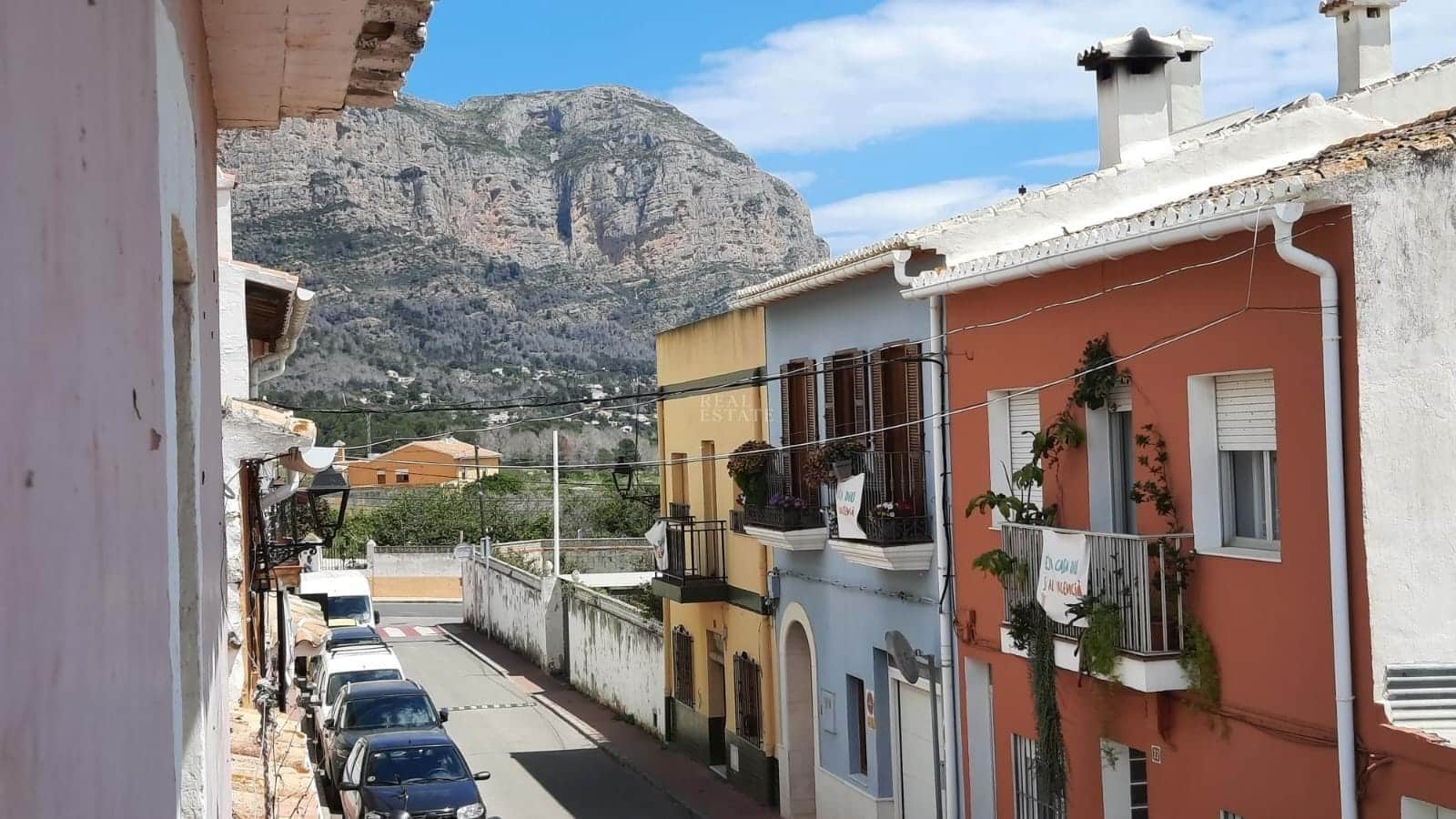 4 soveværelse Byhus til salg i Denia - € 300.000 (Ref: 9057196)
