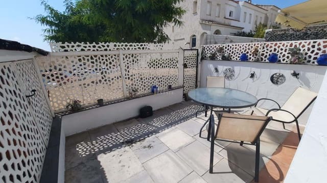Casa de 2 habitaciones en La Nucia en venta con piscina - 225.000 € (Ref: 9108345)