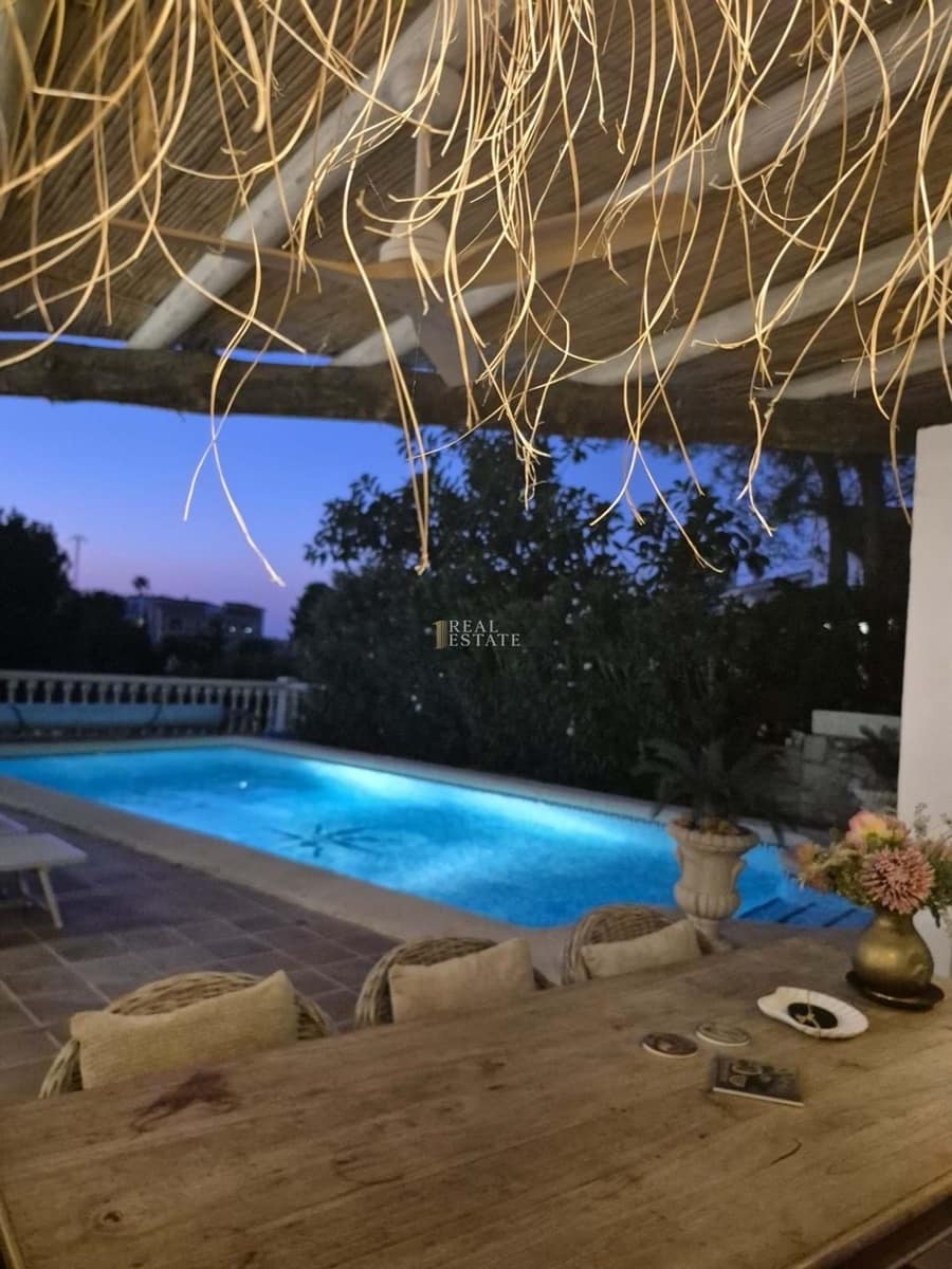 4 quarto Moradia para venda em Denia com piscina garagem - 699 000 € (Ref: 9177495)