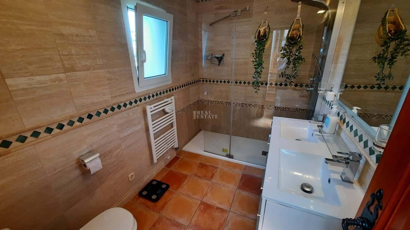 4 quarto Moradia para venda em Denia com piscina garagem - 699 000 € (Ref: 9177495)