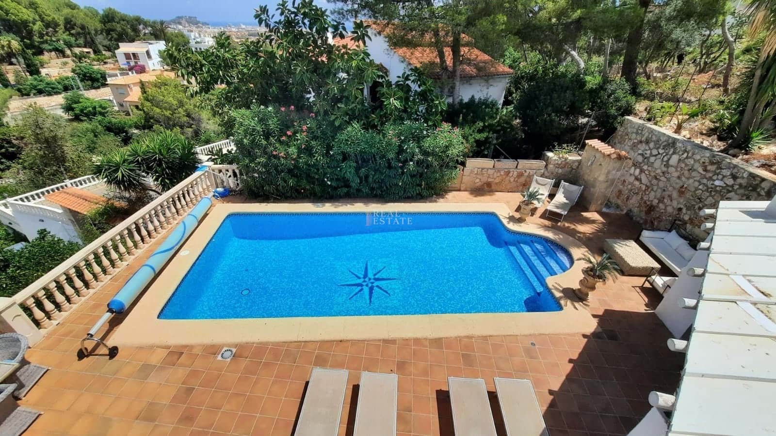 4 quarto Moradia para venda em Denia com piscina garagem - 699 000 € (Ref: 9177495)