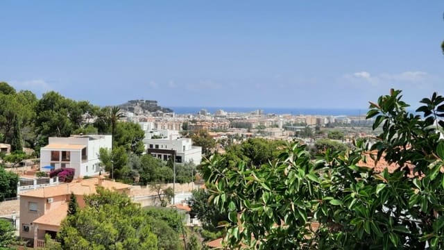 4 quarto Moradia para venda em Dénia com piscina garagem - 699 000 € (Ref: 9177495)