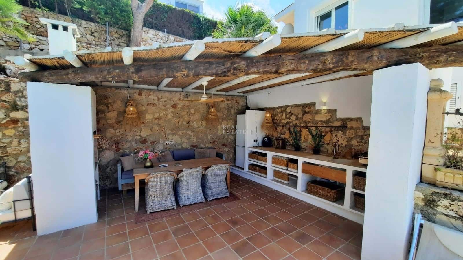 4 quarto Moradia para venda em Denia com piscina garagem - 699 000 € (Ref: 9177495)