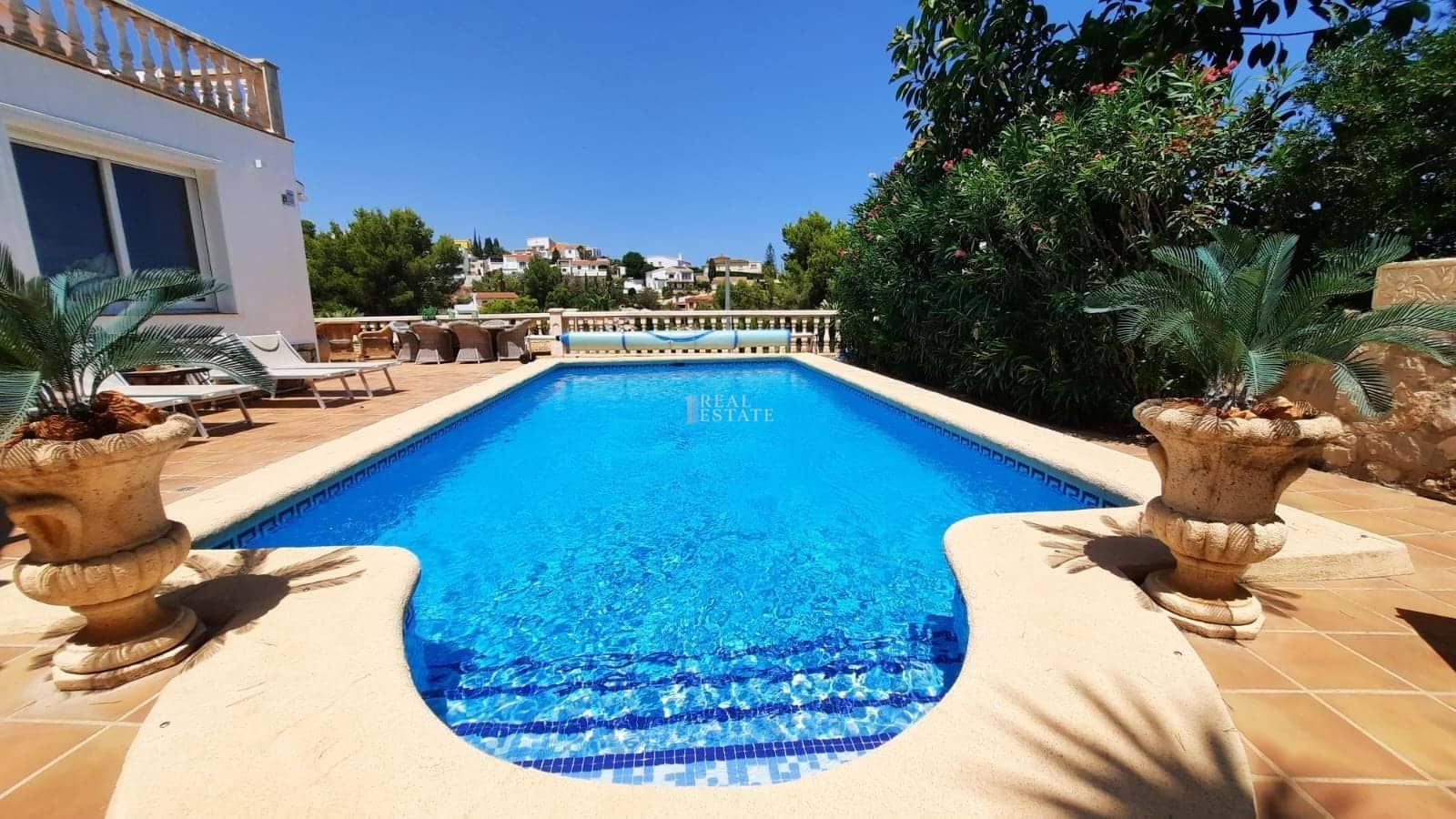 4 quarto Moradia para venda em Denia com piscina garagem - 699 000 € (Ref: 9177495)