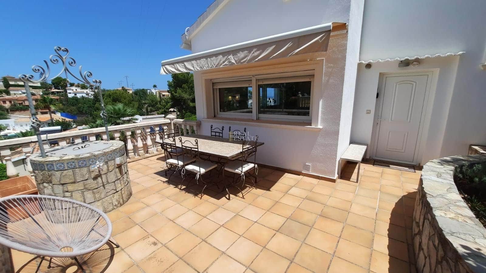 4 quarto Moradia para venda em Denia com piscina garagem - 699 000 € (Ref: 9177495)