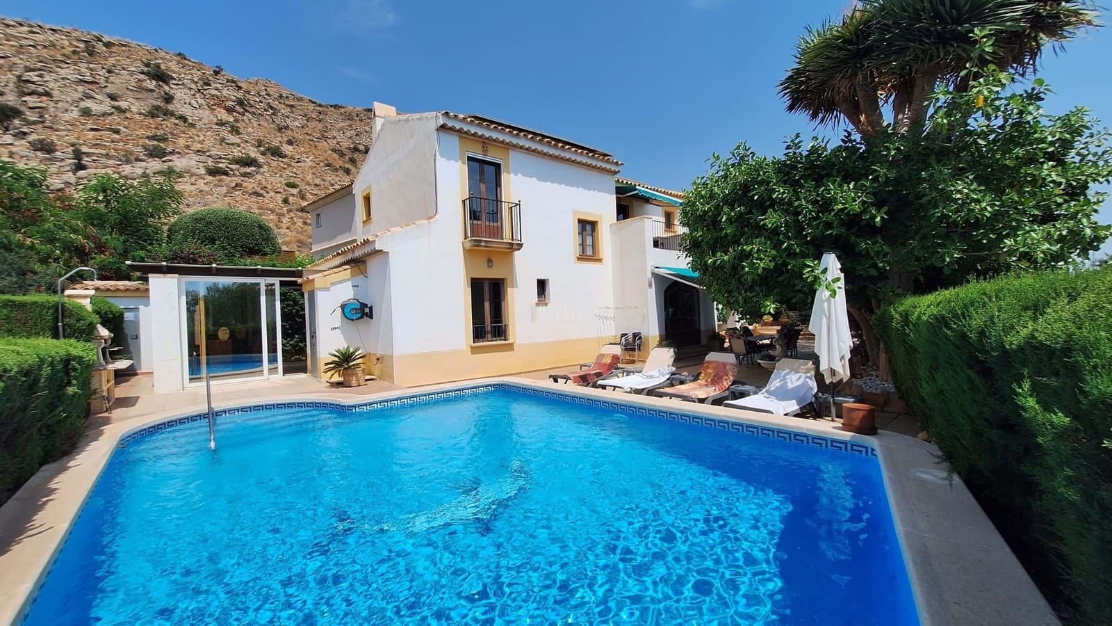 3 bedroom Villa for sale in Finestrat with pool - € 699,950 (Ref: 9180439)