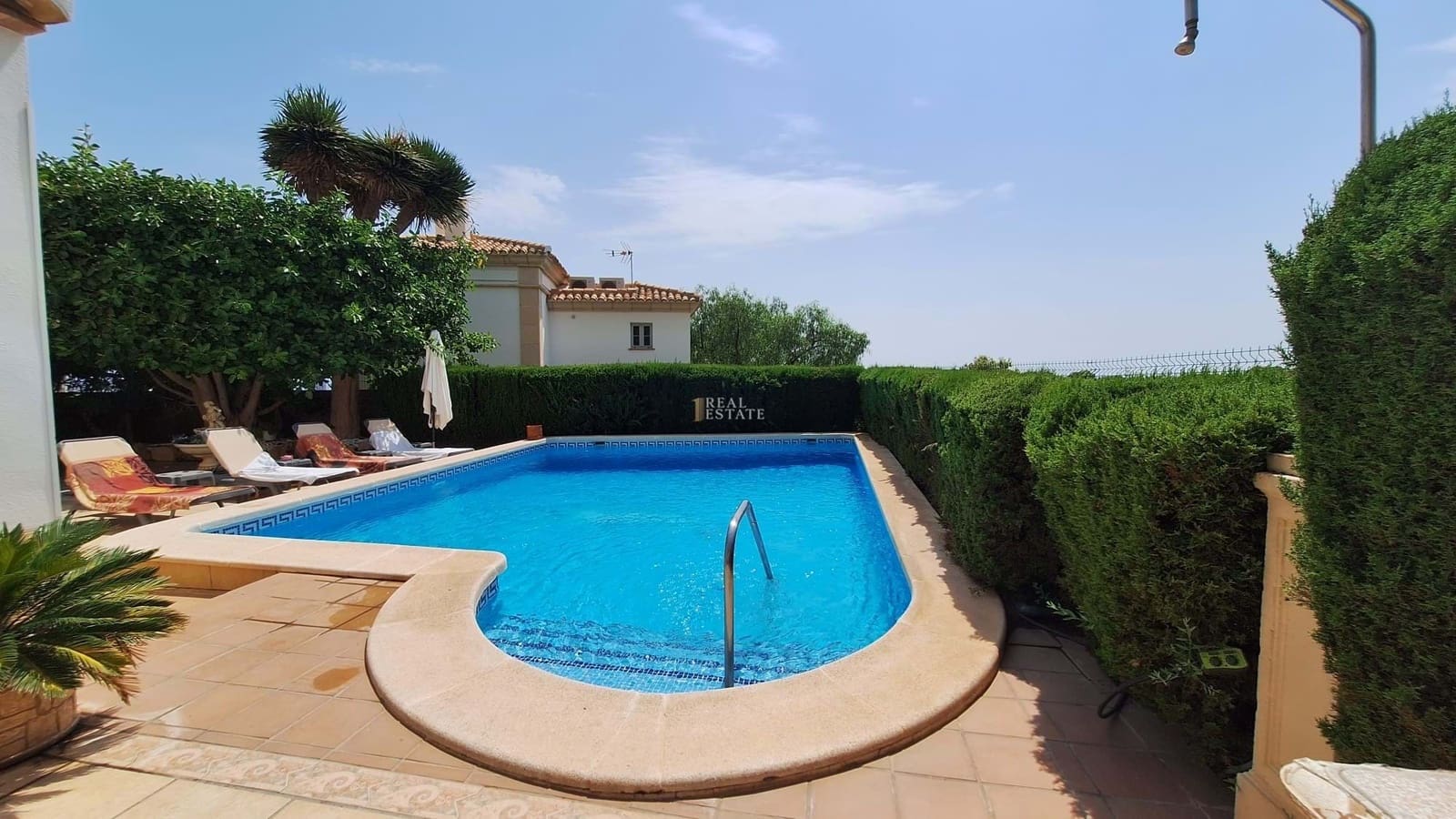 3 bedroom Villa for sale in Finestrat with pool - € 699,950 (Ref: 9180439)
