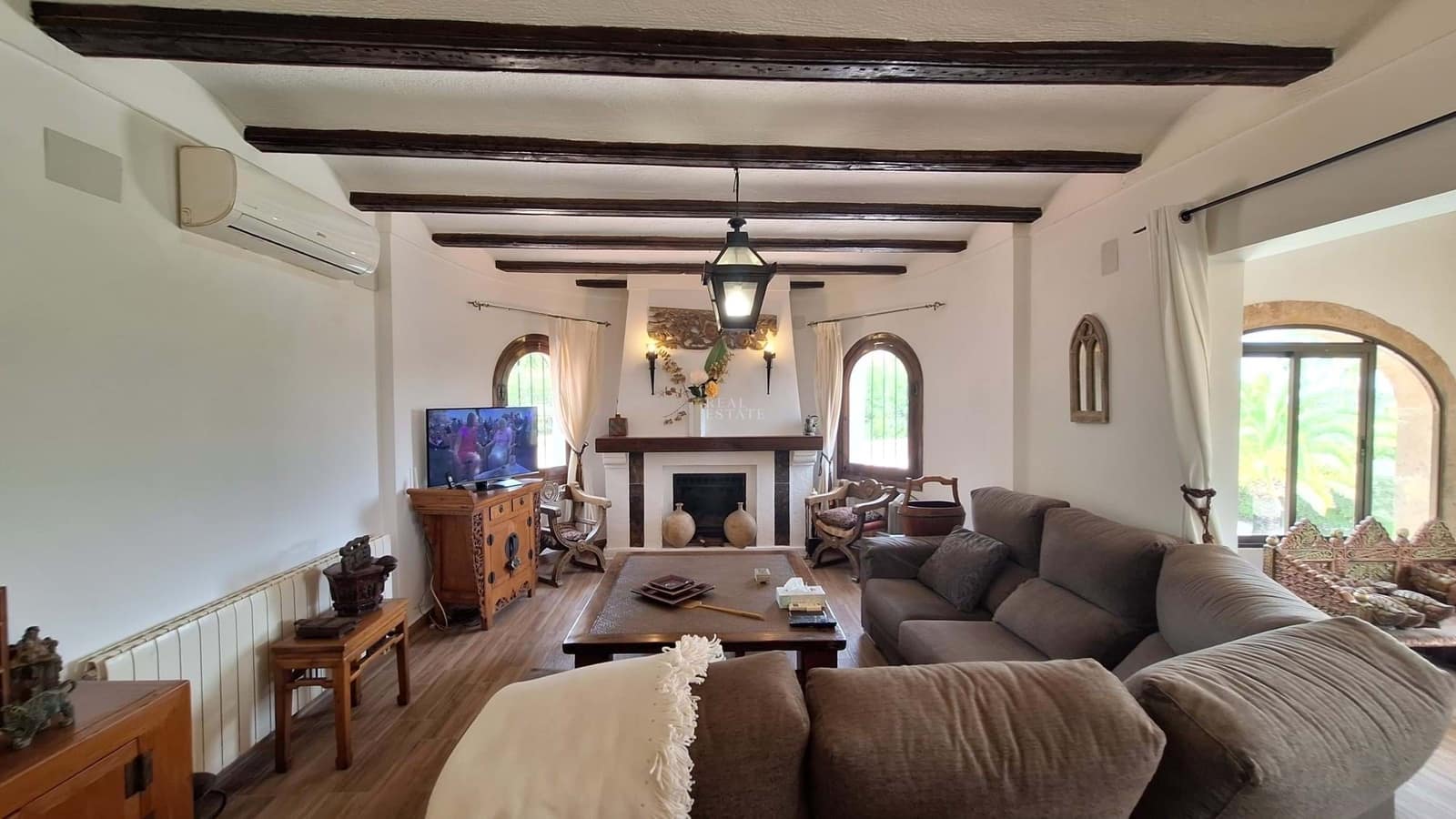 4 bedroom Villa for sale in Javea / Xabia with pool - € 875,000 (Ref: 9191970)