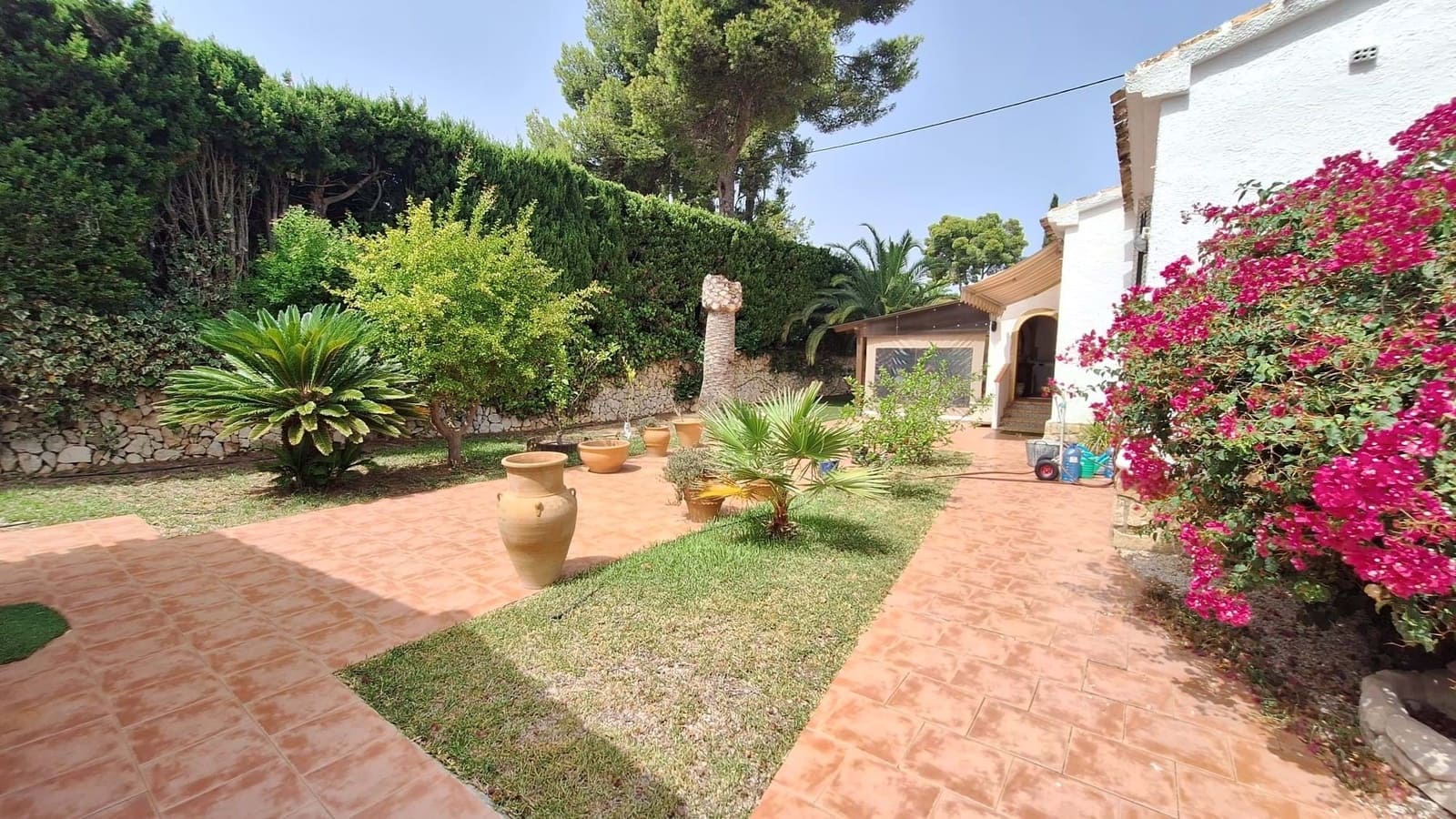 4 bedroom Villa for sale in Javea / Xabia with pool - € 875,000 (Ref: 9191970)