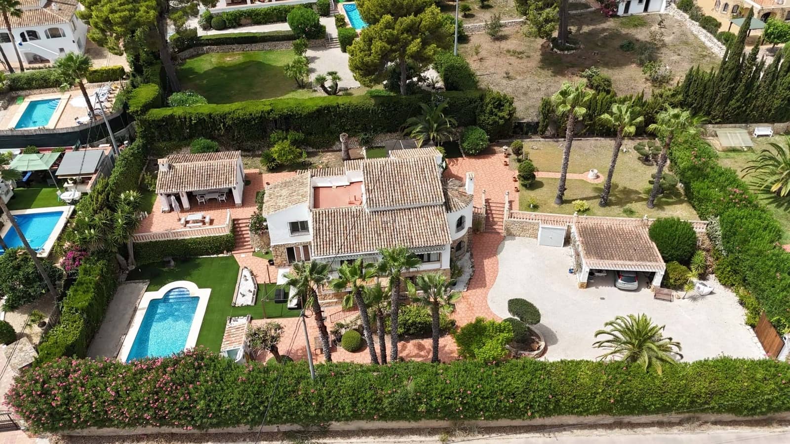 4 bedroom Villa for sale in Javea / Xabia with pool - € 875,000 (Ref: 9191970)