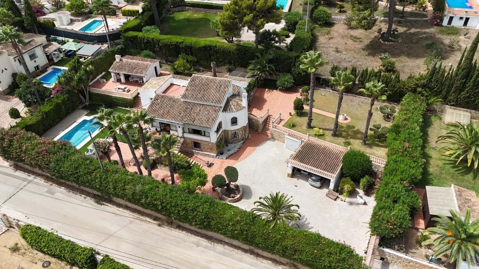 4 bedroom Villa for sale in Javea / Xabia with pool - € 875,000 (Ref: 9191970)