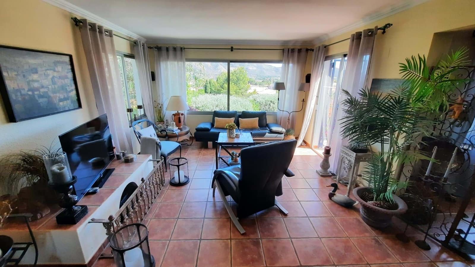 4 Zimmer Villa zu verkaufen in Alfaz del Pi / L'Alfas del Pi mit Pool Garage - 595.000 € (Ref: 9210592)