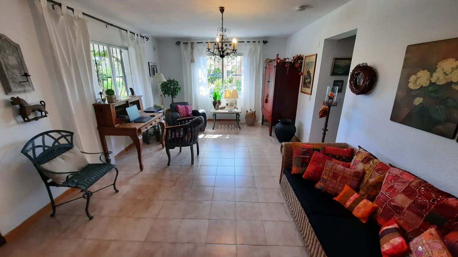 4 Zimmer Villa zu verkaufen in Alfaz del Pi / L'Alfas del Pi mit Pool Garage - 595.000 € (Ref: 9210592)