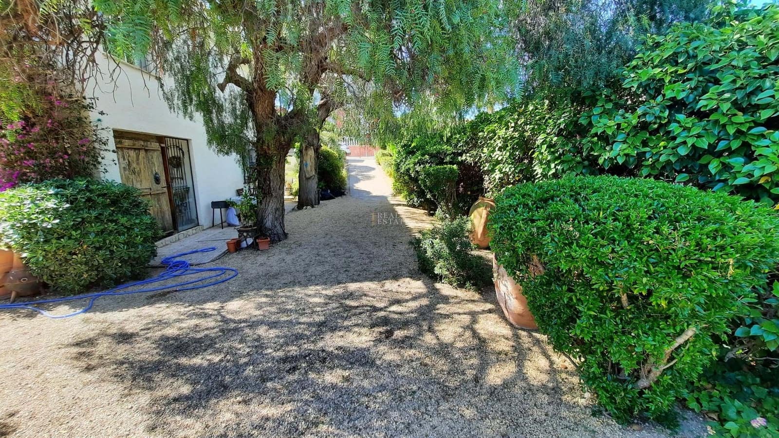 4 Zimmer Villa zu verkaufen in Alfaz del Pi / L'Alfas del Pi mit Pool Garage - 595.000 € (Ref: 9210592)