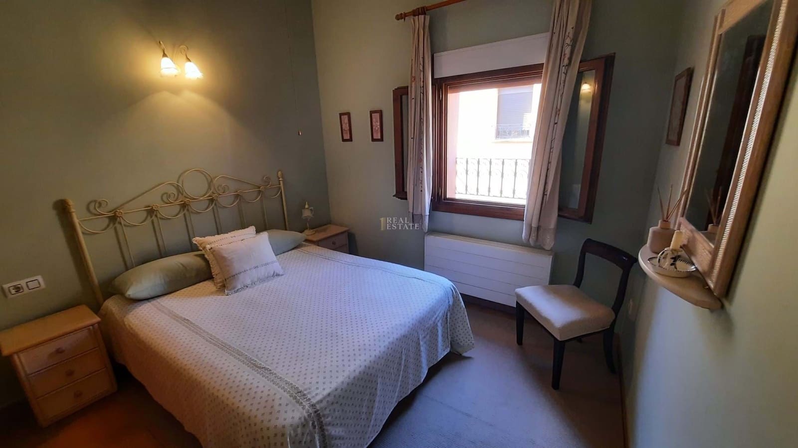 2 Zimmer Haus zu verkaufen in Orba mit Garage - 275.000 € (Ref: 9230646)