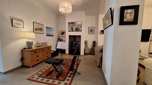 3 Zimmer Haus zu verkaufen in Orba - 350.000 € (Ref: 9245782)