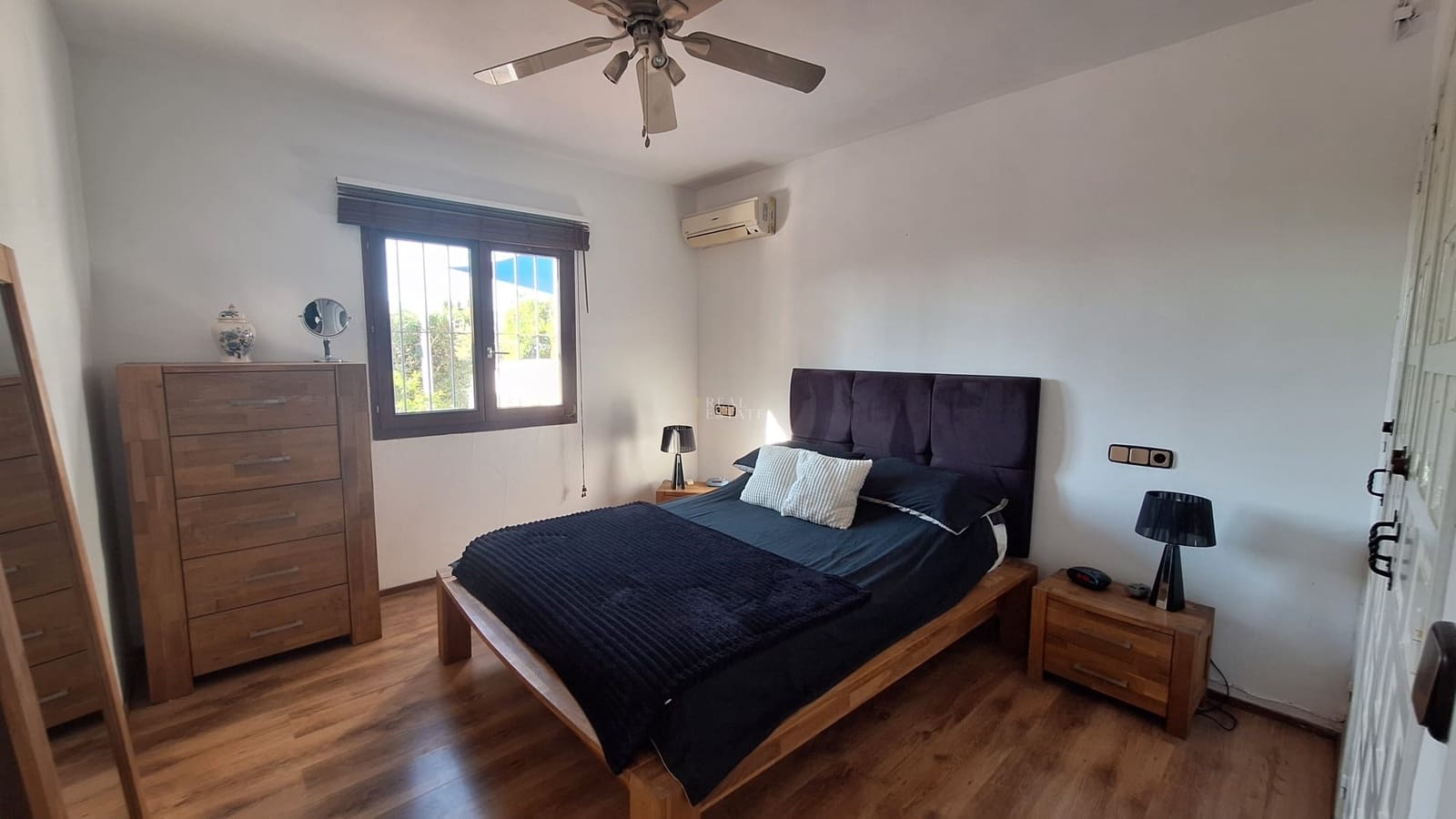 4 bedroom Villa for sale in Benissa with pool - € 699,950 (Ref: 9278798)