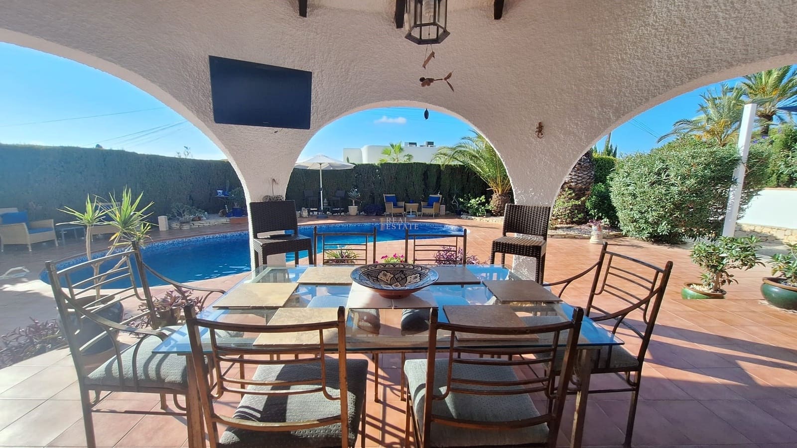 4 bedroom Villa for sale in Benissa with pool - € 699,950 (Ref: 9278798)