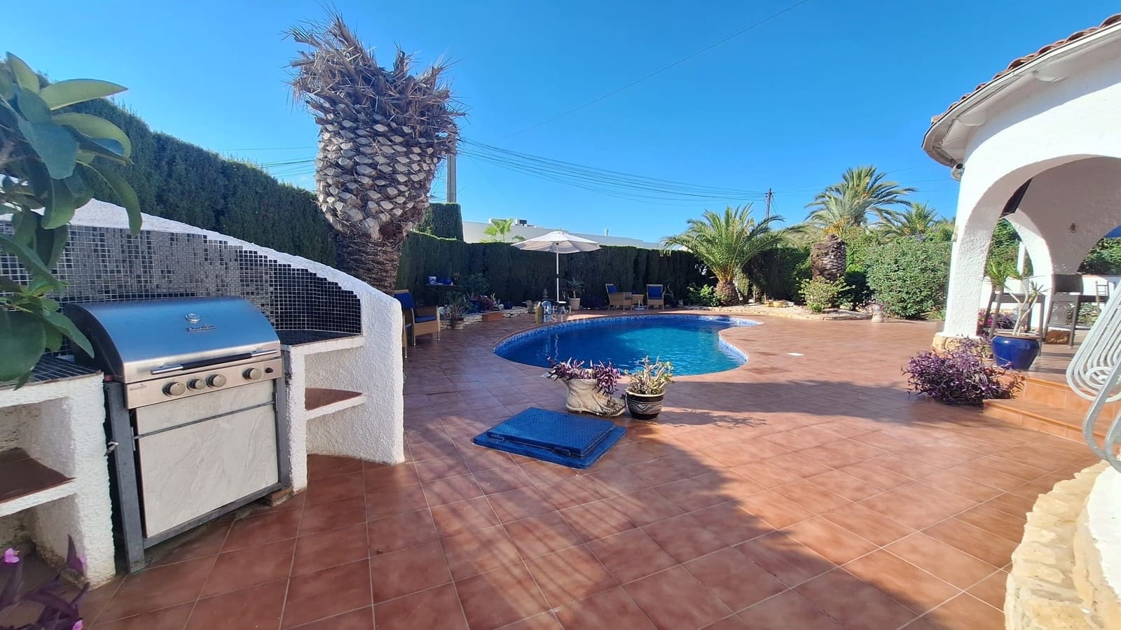 4 bedroom Villa for sale in Benissa with pool - € 699,950 (Ref: 9278798)