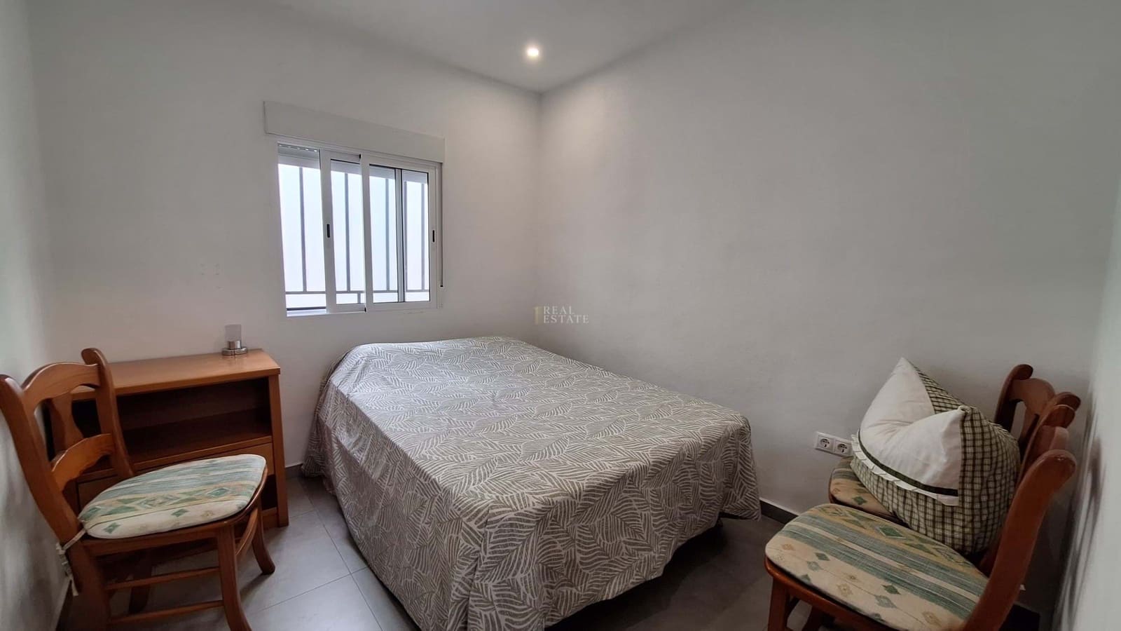 2 soveværelse Villa til salg i Oliva med garage - € 259.950 (Ref: 9309414)