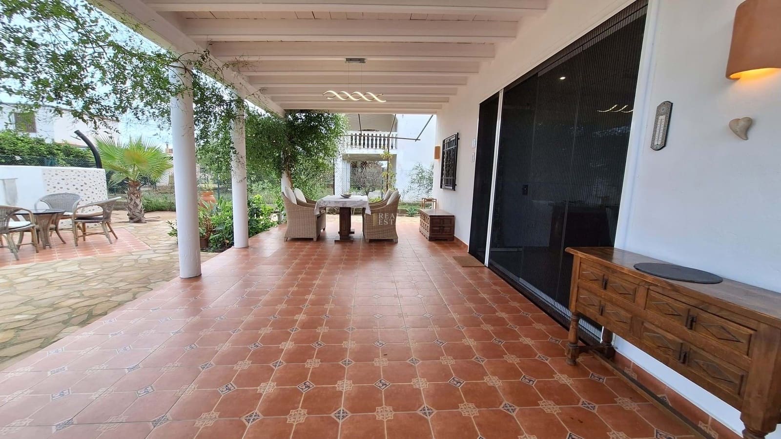 2 soveværelse Villa til salg i Oliva med garage - € 259.950 (Ref: 9309414)