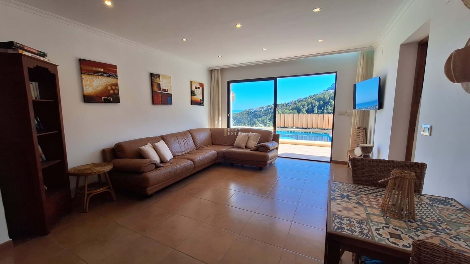 6 sovrum Villa till salu i Pego med pool - 565 000 € (Ref: 9345299)