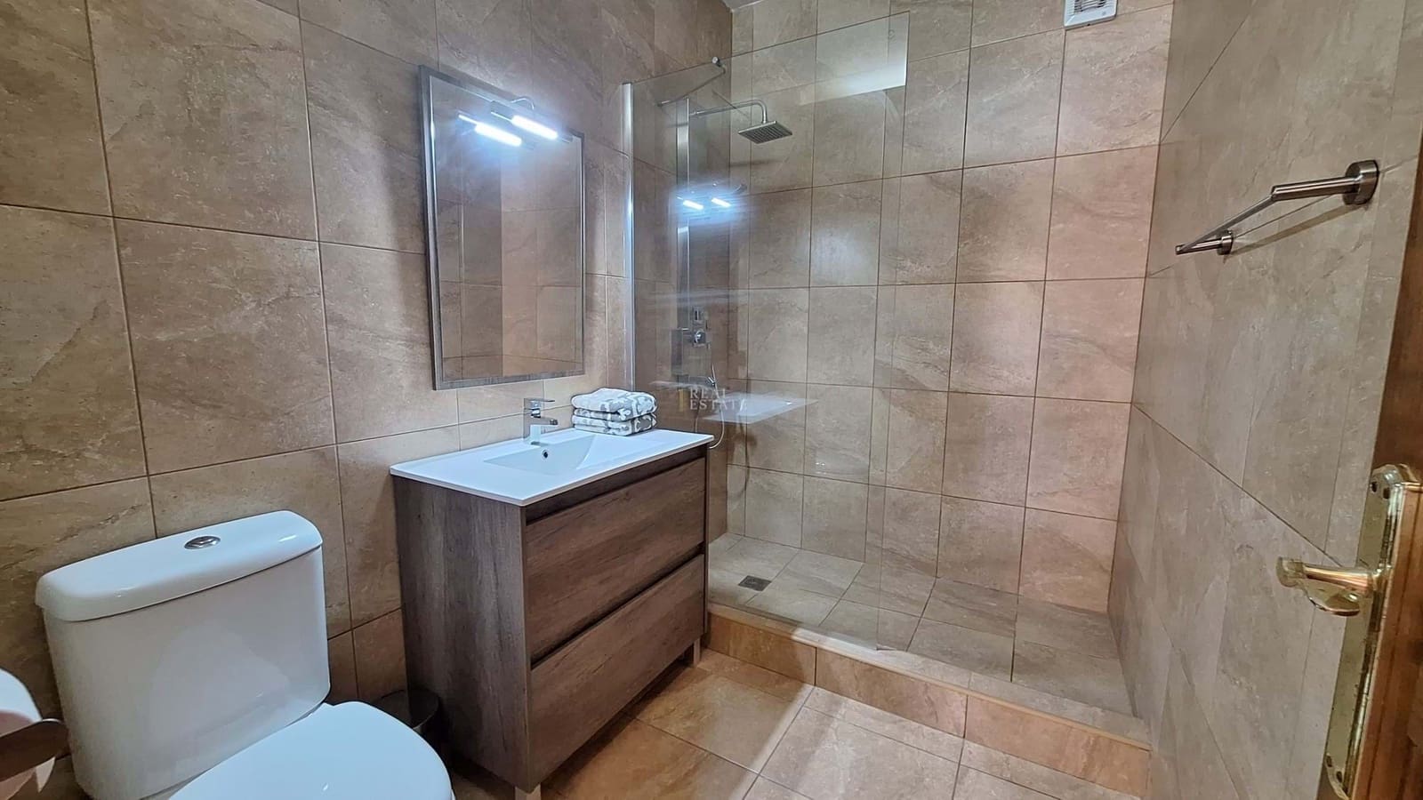 6 sovrum Villa till salu i Pego med pool - 565 000 € (Ref: 9345299)