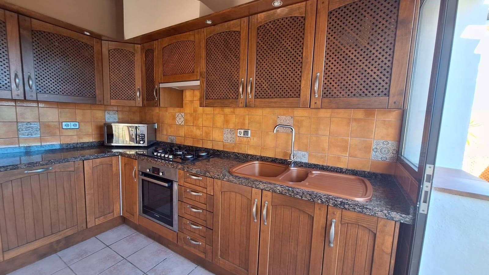 6 sovrum Villa till salu i Pego med pool - 565 000 € (Ref: 9345299)